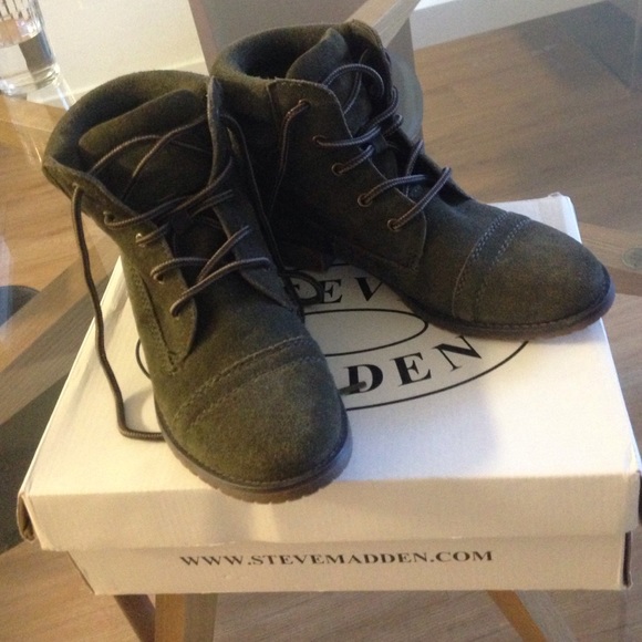 steve madden green boots