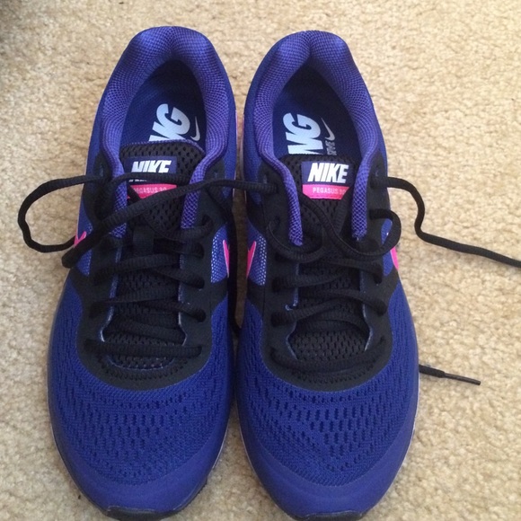 Nike pegasus 30 running shoes royal blue