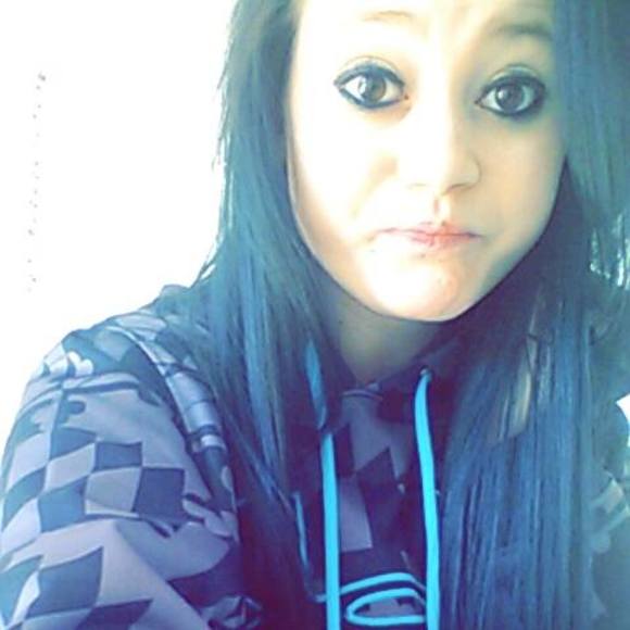 Meet your Posher, Tiffany - Picture 1 of 1