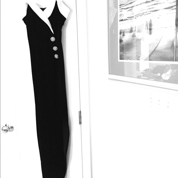 Beautiful black & white Long Dress Size 3-4