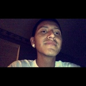 Meet your Posher, Josue