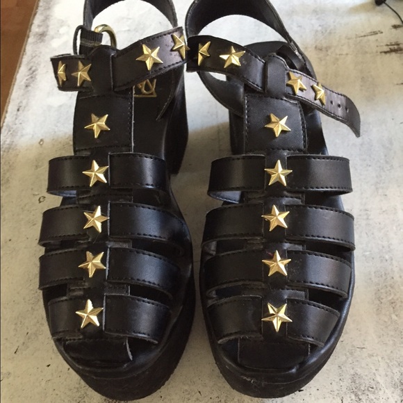 YRU black cage sandal platform shoes size 8