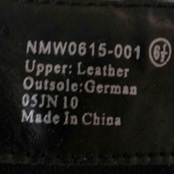 Naughty Monkey booties - Picture 2 of 4