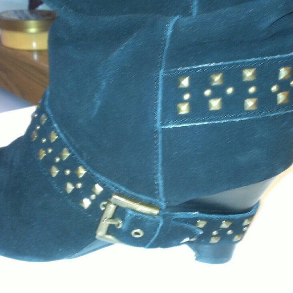 Naughty Monkey booties - Picture 3 of 4