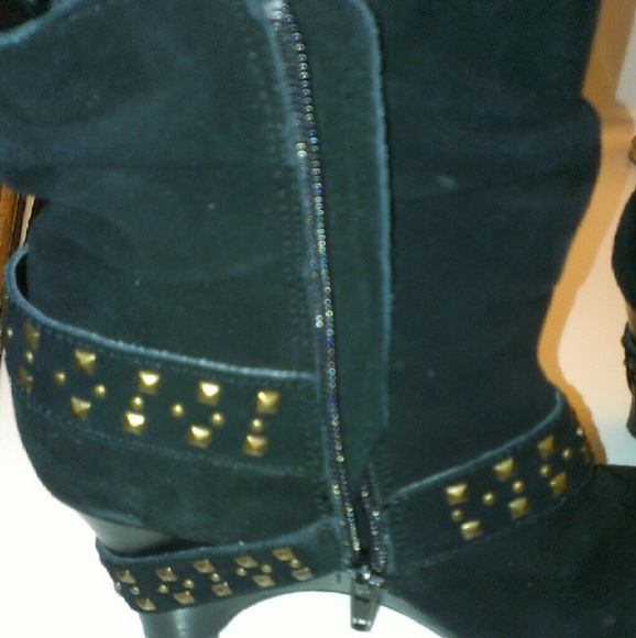 Naughty Monkey booties - Picture 4 of 4