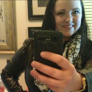 Meet your Posher, Brooke