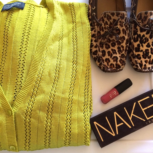 Jones New York Sweaters - Bright cardigan