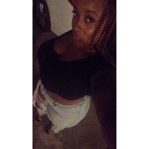 Meet your Posher, Brittney