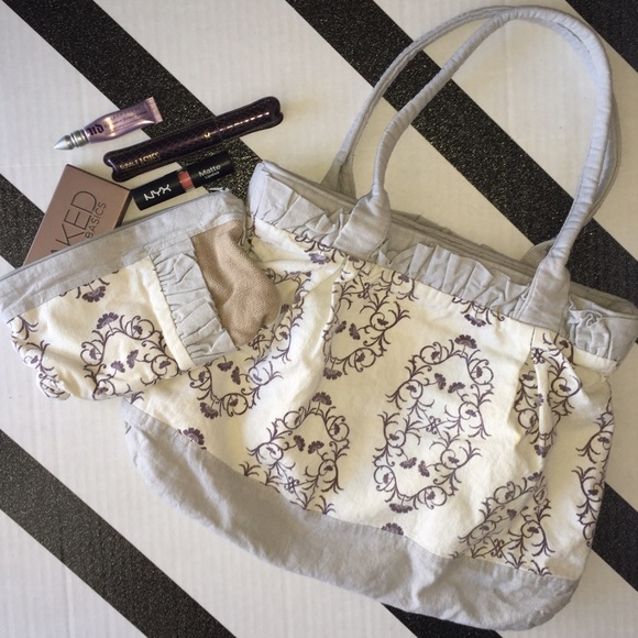 Belyn Design Handbags - For Nikki Spencer💕