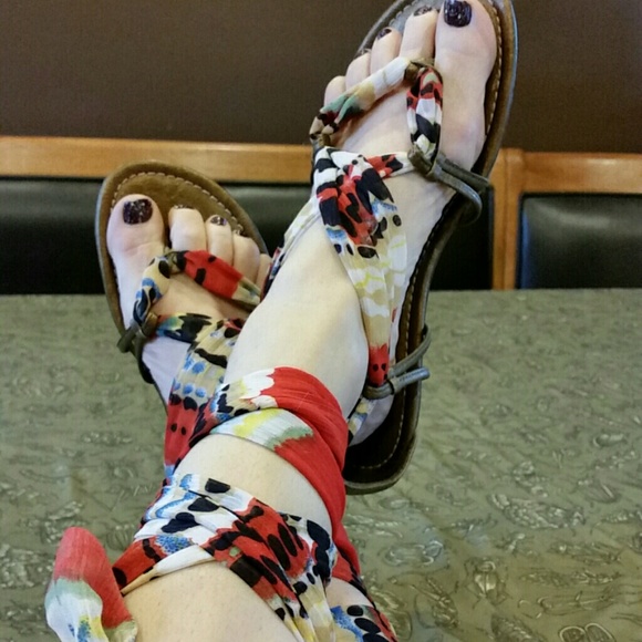 Leg Wrap sandals