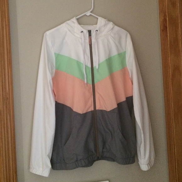 Jacket for fall/sports