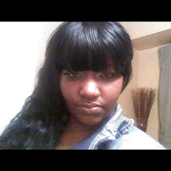 Meet your Posher, Janis