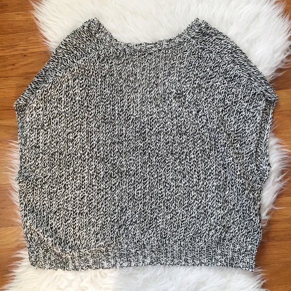 Open knit loose sweater - Picture 2 of 3
