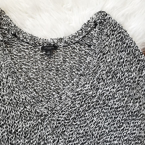 Open knit loose sweater - Picture 3 of 3