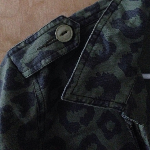 Camo Jacket - Picture 3 of 4