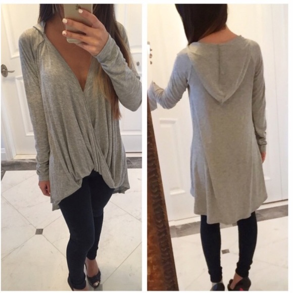 ❌ SOLD OUT ❌ Draped Hi-Lo Heather Gray Top - Picture 4 of 4