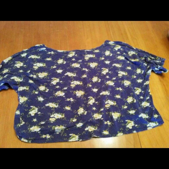 Shirt - Picture 2 of 3