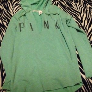 Green vs hoodie