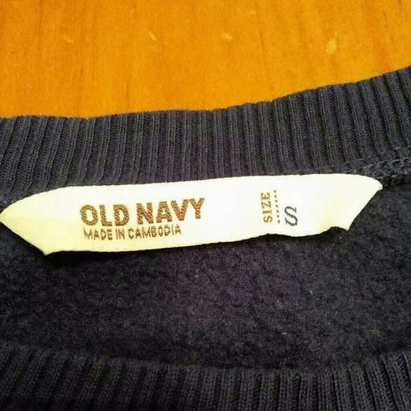 Sweater - Picture 2 of 3