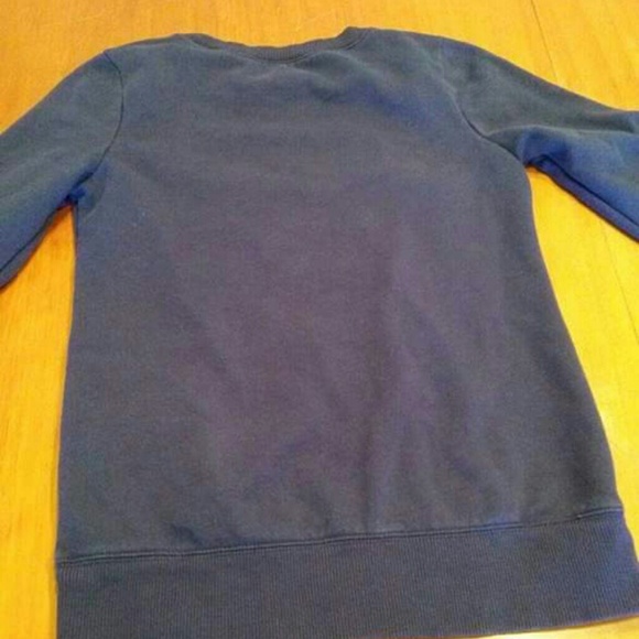 Sweater - Picture 3 of 3