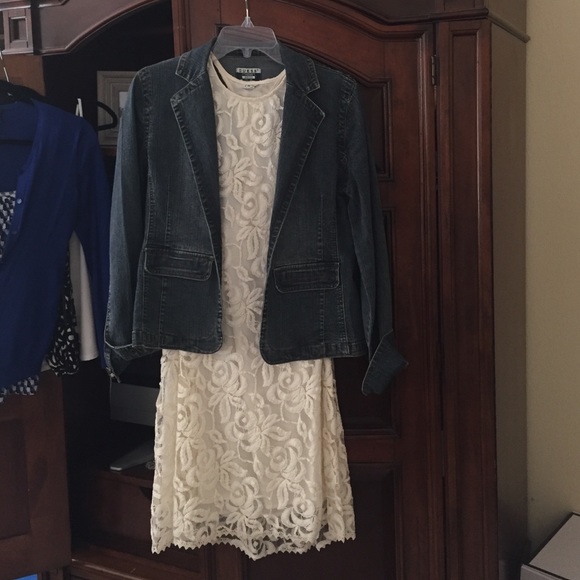 GUESS Denim Jacket - Picture 4 of 4
