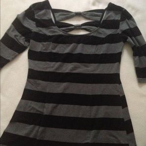 3/4 quarter striped top worn once!