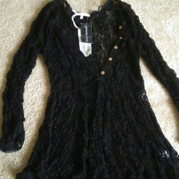 *FLASH SALE* Sheer lace shirt/dress.