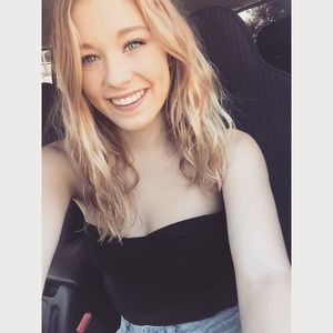 Meet your Posher, Hailey