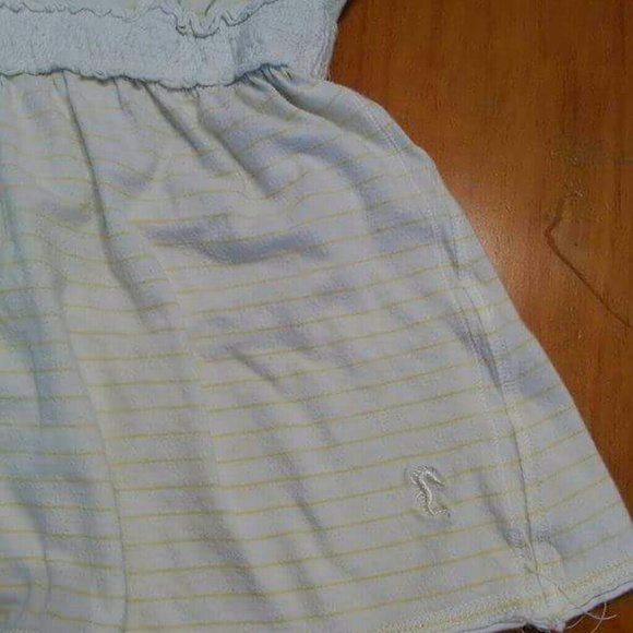 Short sleeve - Picture 3 of 3