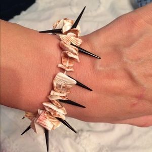Cute bracelet !