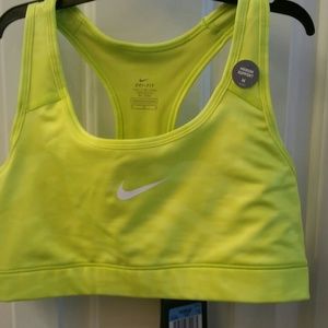 Nike Sports Bra Size Medium