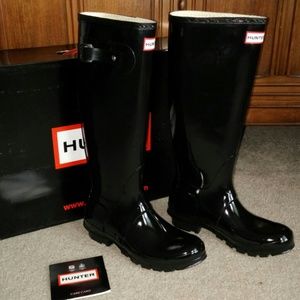 NIB Hunter Orig Black tall glossy boots 6