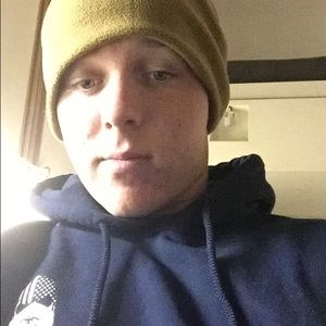 Meet your Posher, Casey