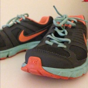 Nike Downshifters