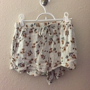 Brandy Melville shorts