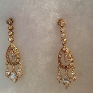 Beautiful gold and diamond drop earrings