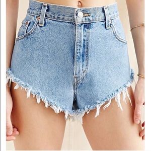 Levi's high wasted shorts
