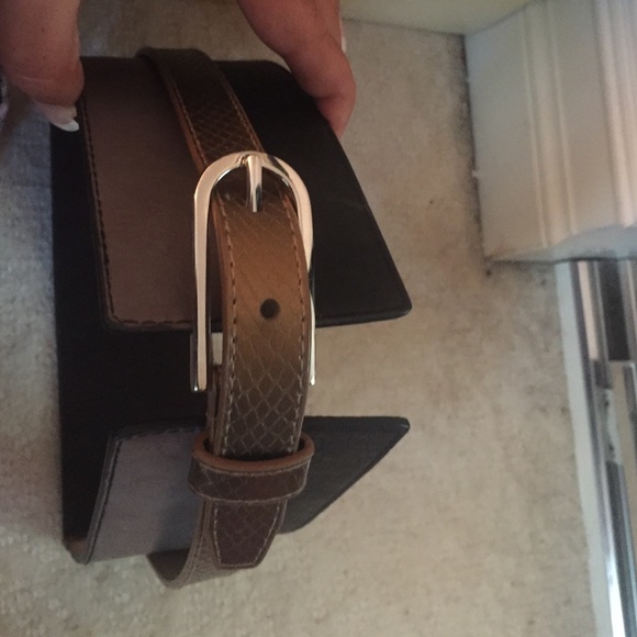 SOLD - Picture 4 of 4