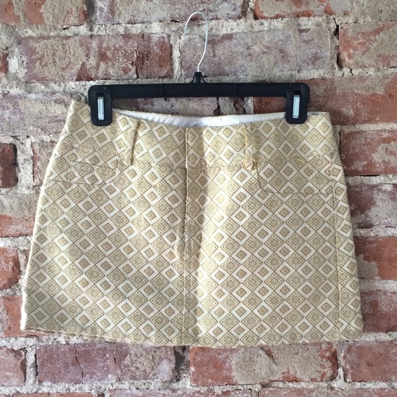 PRICE REDUCED! Alice + Olivia metallic miniskirt