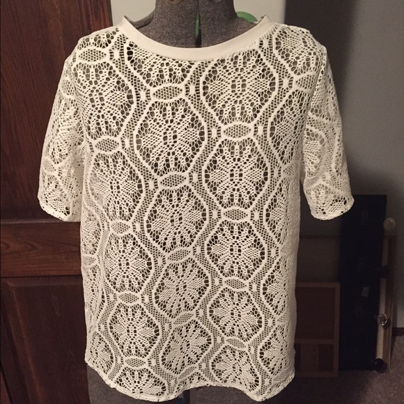 Banana Republic Tops - Banana republic lace tunic