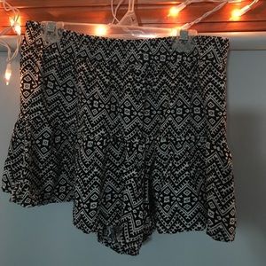 Size S Aeropostale flowy SHORTS