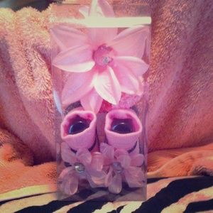 Babygirl handband bow and matching socks
