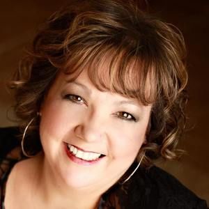 Meet your Posher, Trisa