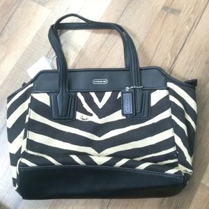 BRAND NEW COACH PURSE