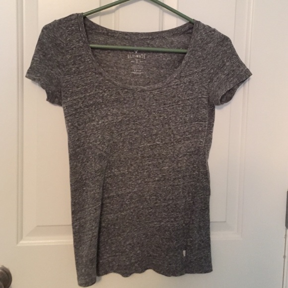 Gray tee