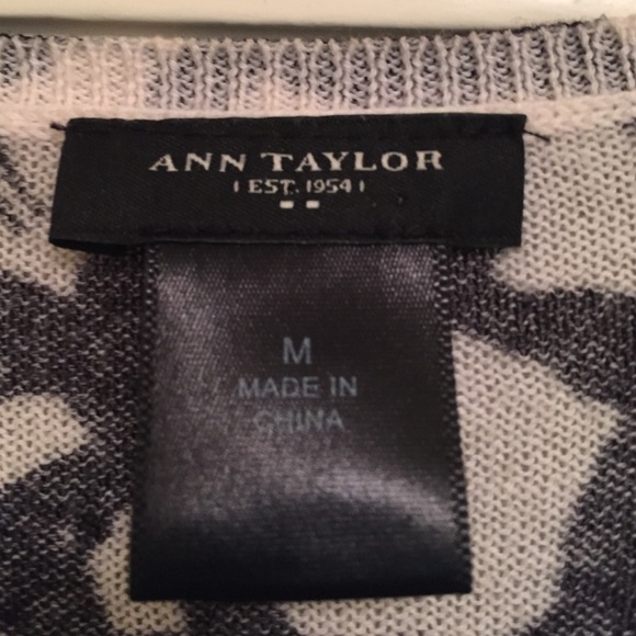 Ann Taylor Cardigan - Picture 4 of 4