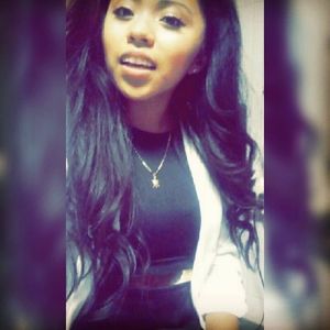 Meet your Posher, Ariana