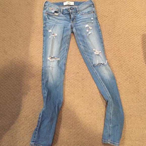 destroyed skinny jeans