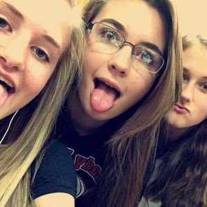 Meet your Posher, Skyler