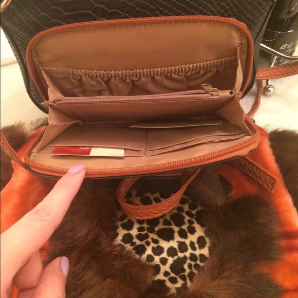Winter cross body